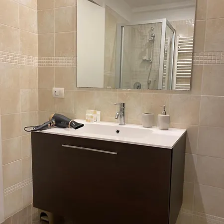 فندق مبيت وإفطار Frame بولينيانو آ ماري