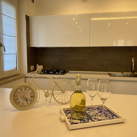 Frame 4* بولينيانو آ ماري