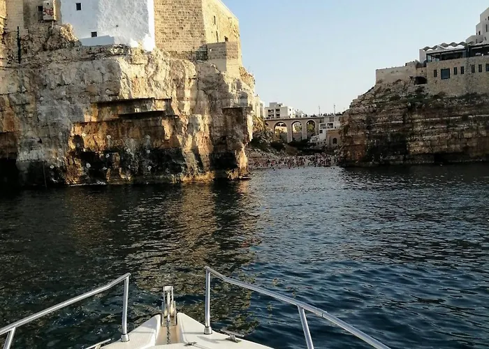 Frame Polignano a Mare