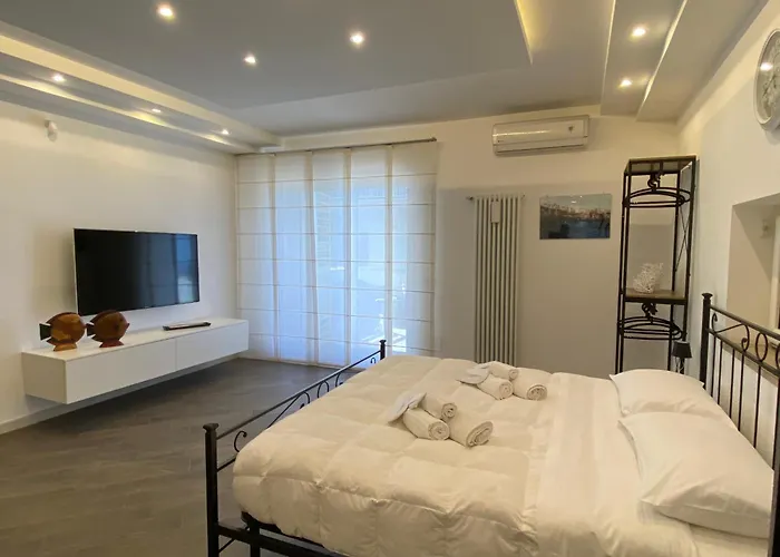 Alojamento de Acomodação e Pequeno-almoço Frame Polignano a Mare