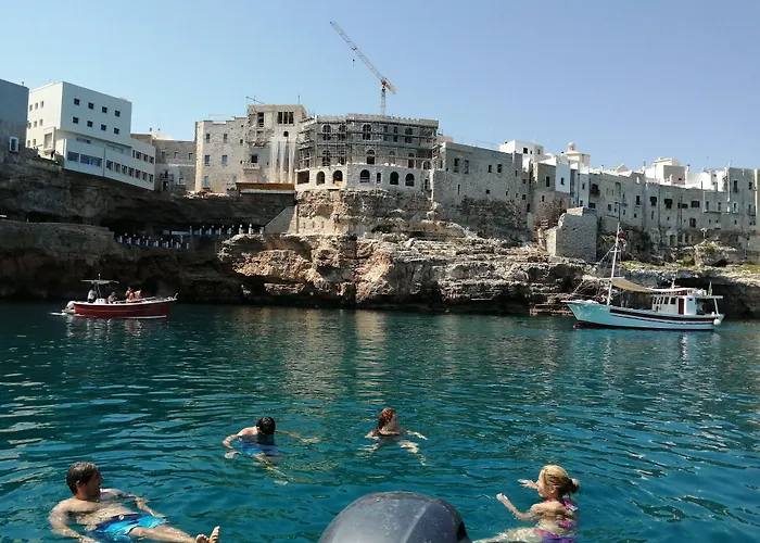 Bed & Breakfast Frame