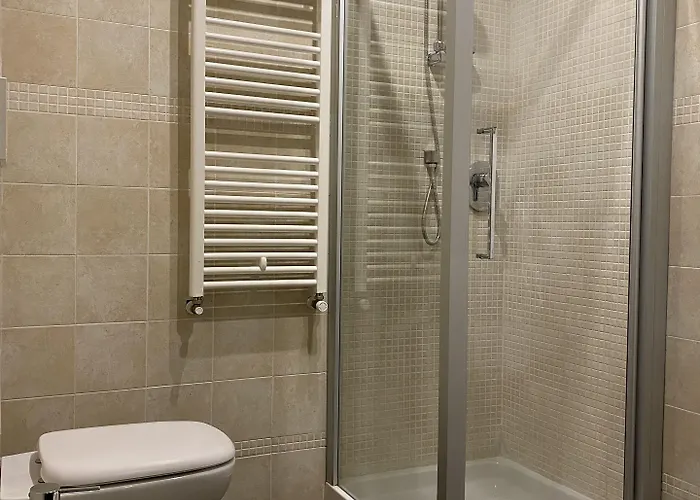 Frame Bed & Breakfast