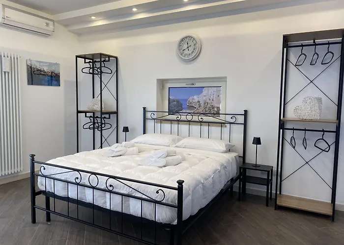 Frame Polignano a Mare